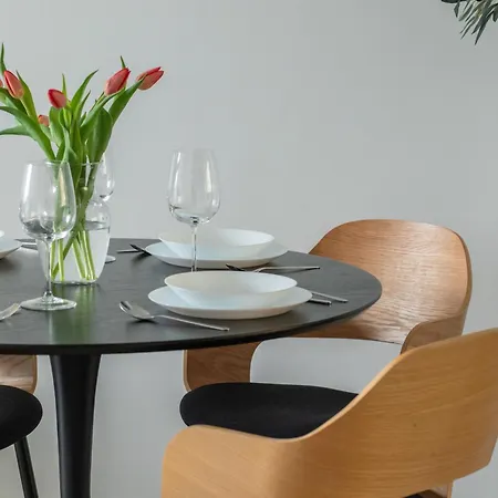 Downtown Chic By Bookinghost 아파트 *