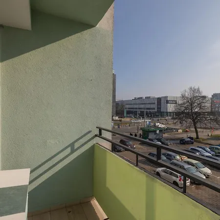 Downtown Chic By Bookinghost 아파트