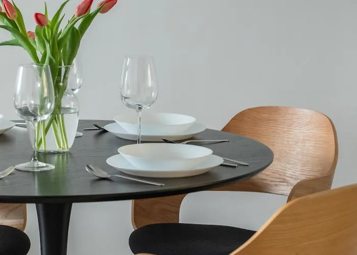 Downtown Chic By Bookinghost アパート *