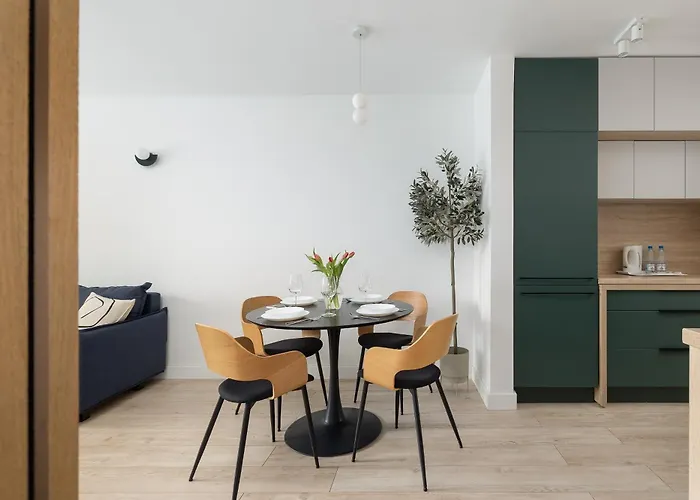 Apartament Downtown Chic By Bookinghost